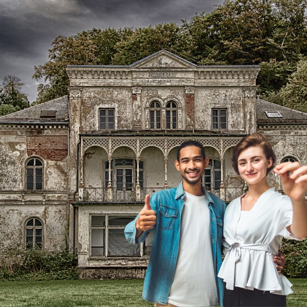What Are The Benefits Of Buying A House In Poor Condition - Old house
