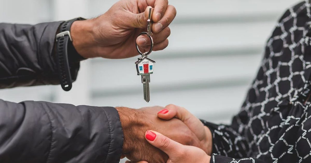 Swift Homeownership: Cash Buys Simplicity Swift Homeownership: Cash Buys Simplicity